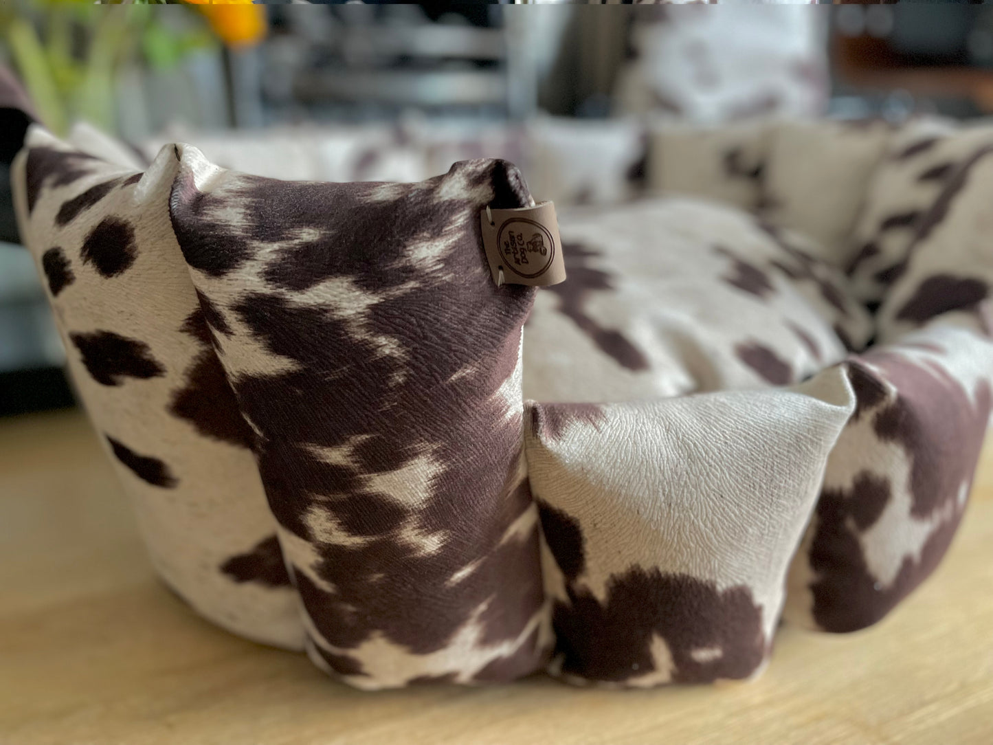 Luxury Handmade Faux Cow Hide Pocket Sided Dog/pet Bed with removable cushion