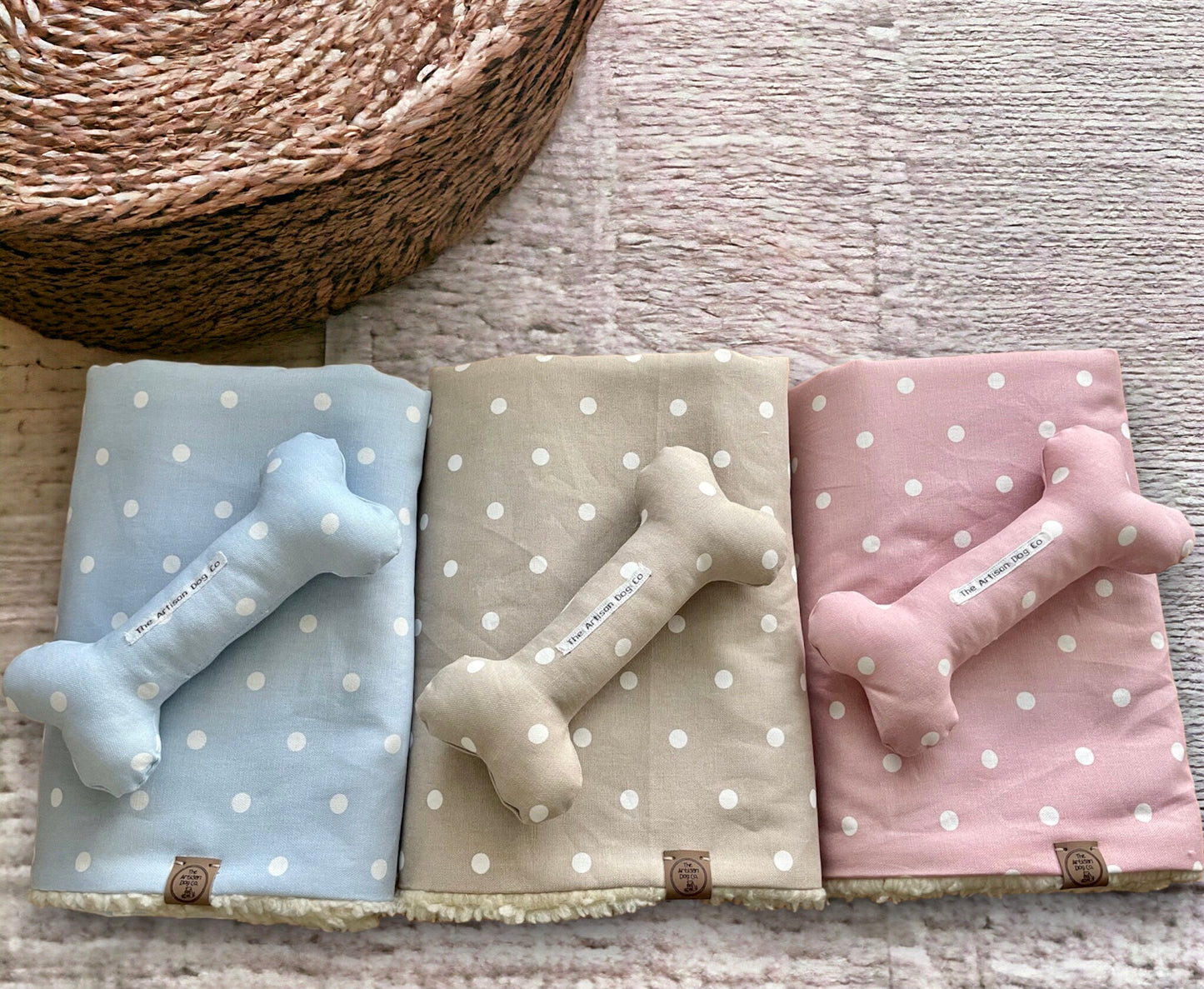 New Puppy Gift Set: Blanket, Pillow, Toy & Milestone Cards. Blue Spotty.
