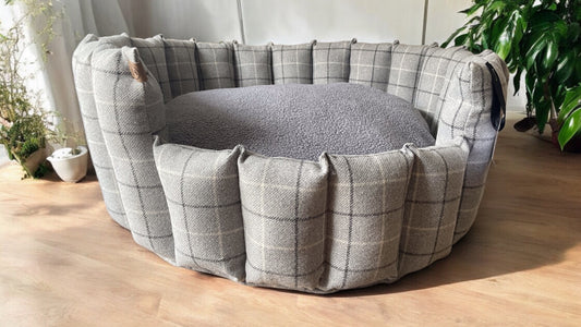 Luxury Handcrafted Pocket Sided Dog/Pet Bed - Harris Collection
