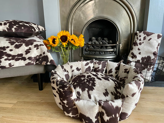 Luxury Handmade Faux Cow Hide Pocket Sided Dog/pet Bed with removable cushion