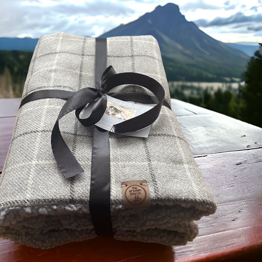 Luxury Handcrafted Harris Grey Check Dog/pet Blanket