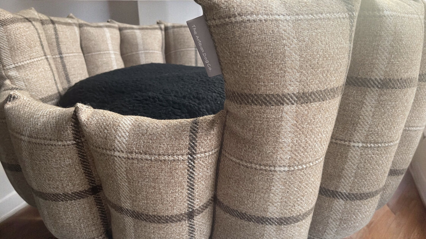 The Coffee Collection Pocket Sided Dog/Pet Bed - Coffee Check